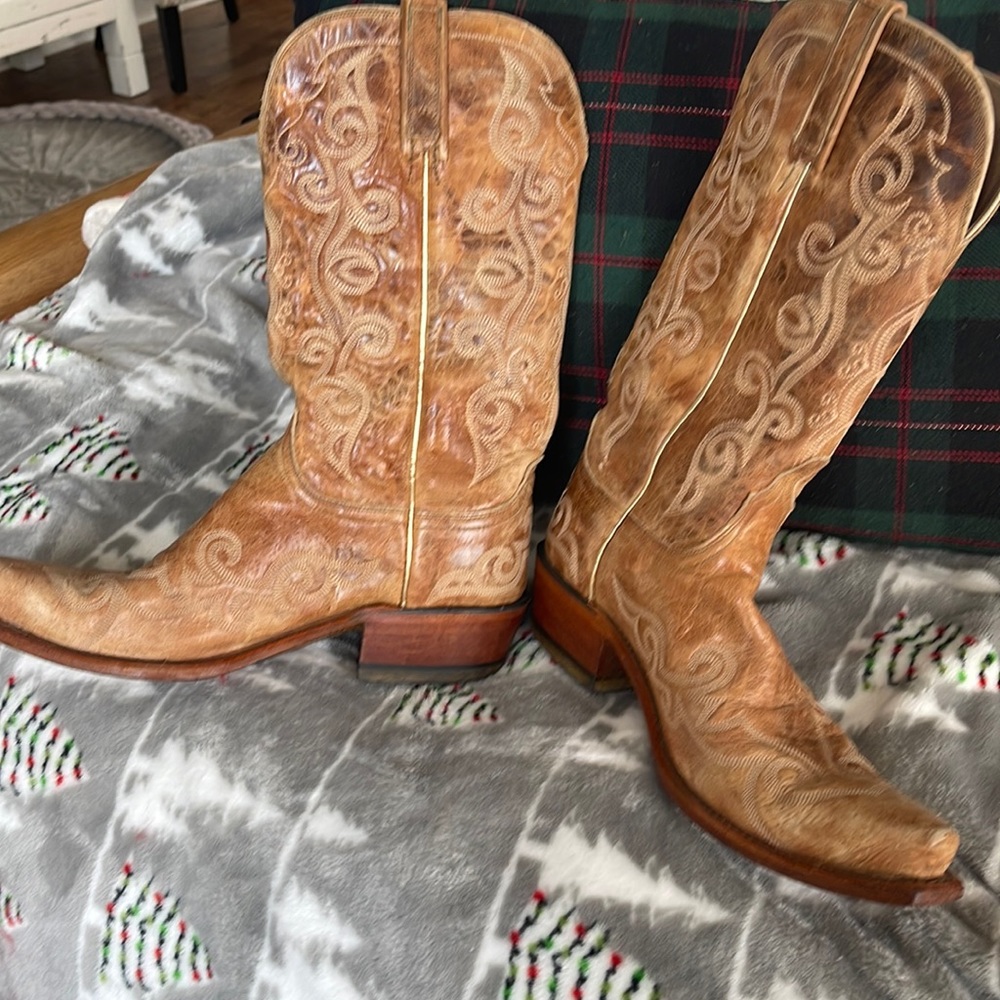 Dreamy boots